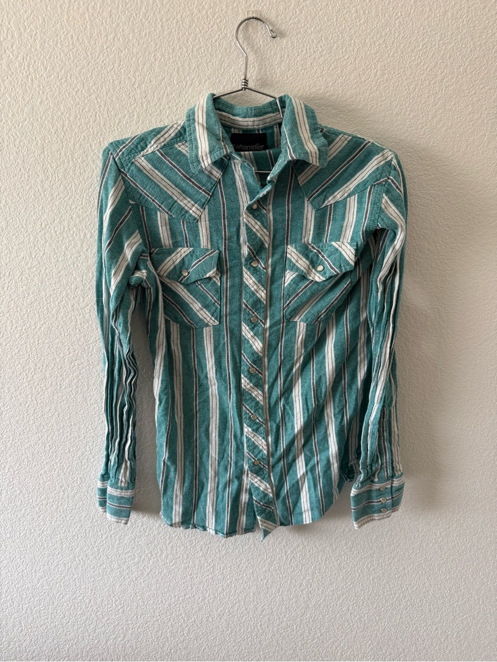 Wrangler Teal and White Striped Western Shirt